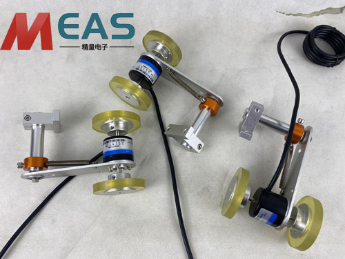 拉繩位移編碼器連接中控室計算機控制系統